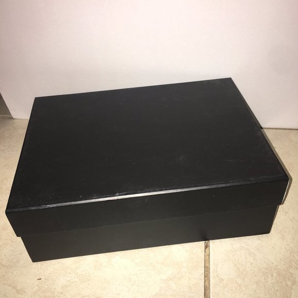 L.A.M.B. Meridith III in black/gunmetal - Picture 6 of 7